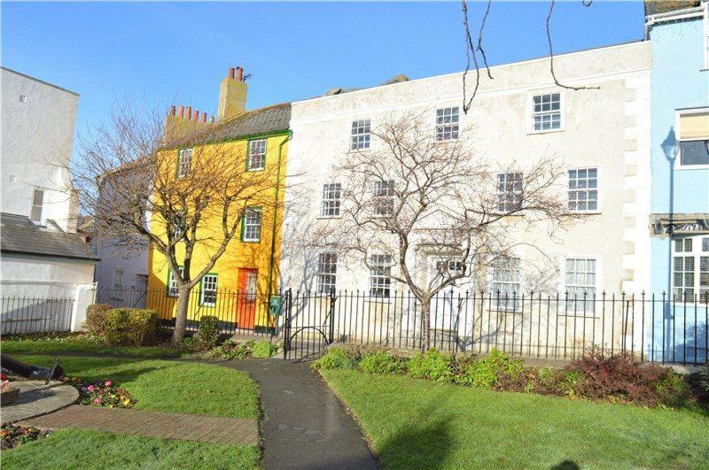 Monmouth House Apartments, Lyme Regis Old Town, Dog Friendly, Parking Exterior foto